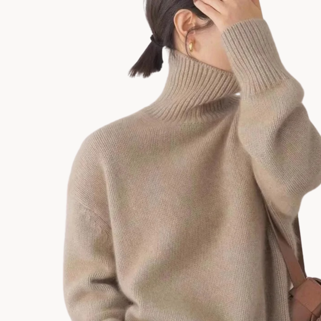 Juliette | Elegant Fine Knit Turtleneck