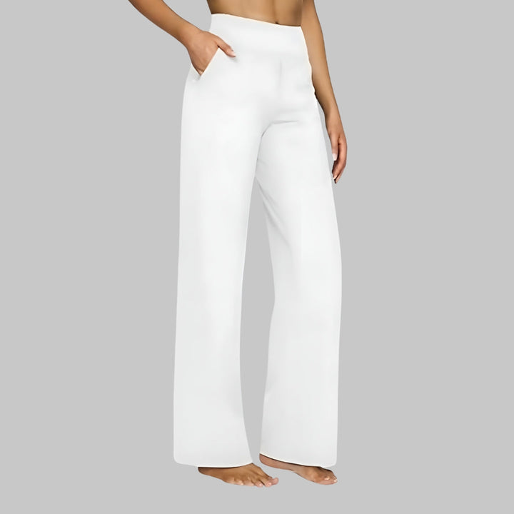 Aria The ultimate stretch pants
