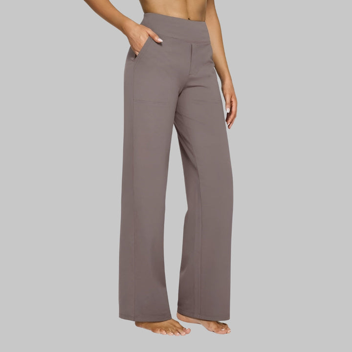 Aria The ultimate stretch pants