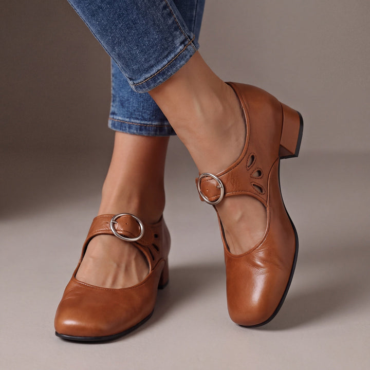 Georgia | Comfort Ankle Strap Pumps